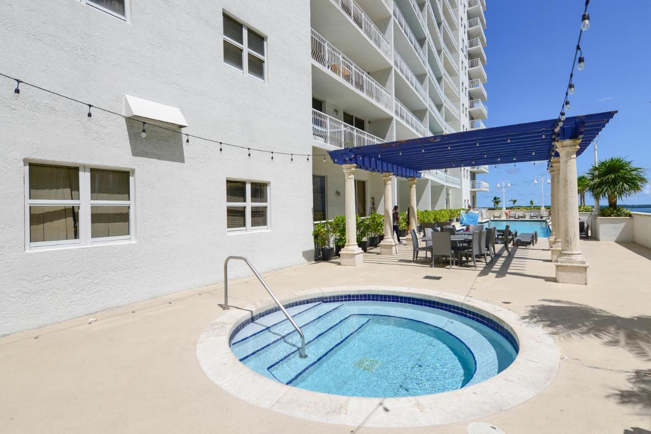 Gorgeous apartment in Brickell Miami Buitenkant foto
